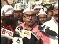 aap-protests-outside-health-ministers-residence-against-aiims-cvo-removal