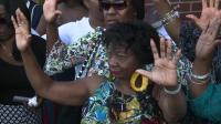 mourners-in-ferguson-gather-for-michael-browns-funeral