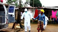 liberian-medical-crew-collects-suspected-ebola-victims