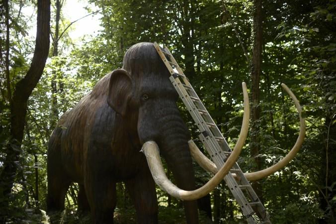 Life-size model of a Woolly Mammoth at the Karpin Abentura park Mammoth