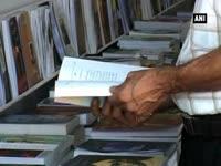 avid-readers-throng-to-national-book-fair-in-kashmir