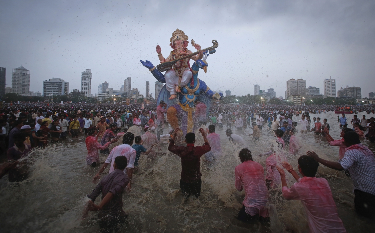 Ganesh Chaturthi 2014 India Celebrates 10 Day Long Festival Photos Ibtimes India 