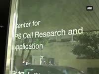 pm-narendra-modi-visits-stem-cell-research-lab-in-kyoto