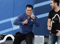 'Bigg Boss 8' Premeire Night: Salman Khan Reveals Official Contestants, Secret Society and Other Details