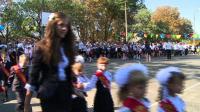 children-go-back-to-school-in-ukraines-troubled-east