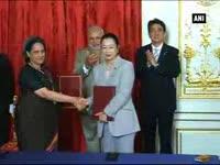 pm-modi-meets-governor-of-aichi-prefecture-of-japan