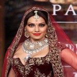 catwalk-makes-bipasha-and-chitrangada-jittery