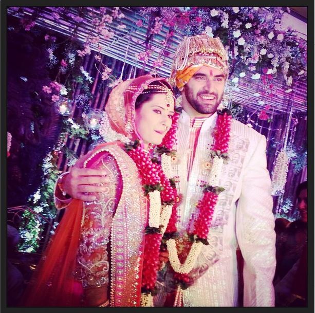 Nikitin Dheer marries Kratika Sengar Nikitin Dheer marries Kratika Sengar