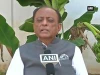 political-leaders-react-over-amit-shahs-attack-on-mamata-banerjee-over-saradha-scam