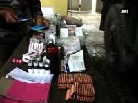 distressed-flood-victims-cry-for-help-as-houses-collapse-in-kashmir