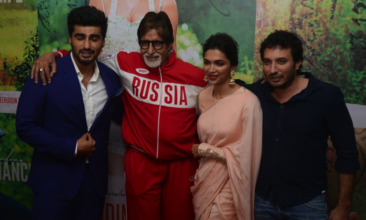 Amitabh Bachchan at 'Finding Fanny' special screening Amitabh Bachchan at 'Finding Fanny' special screening