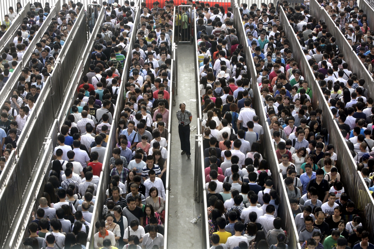 Top 10 World's Most Crowded Places and Events
