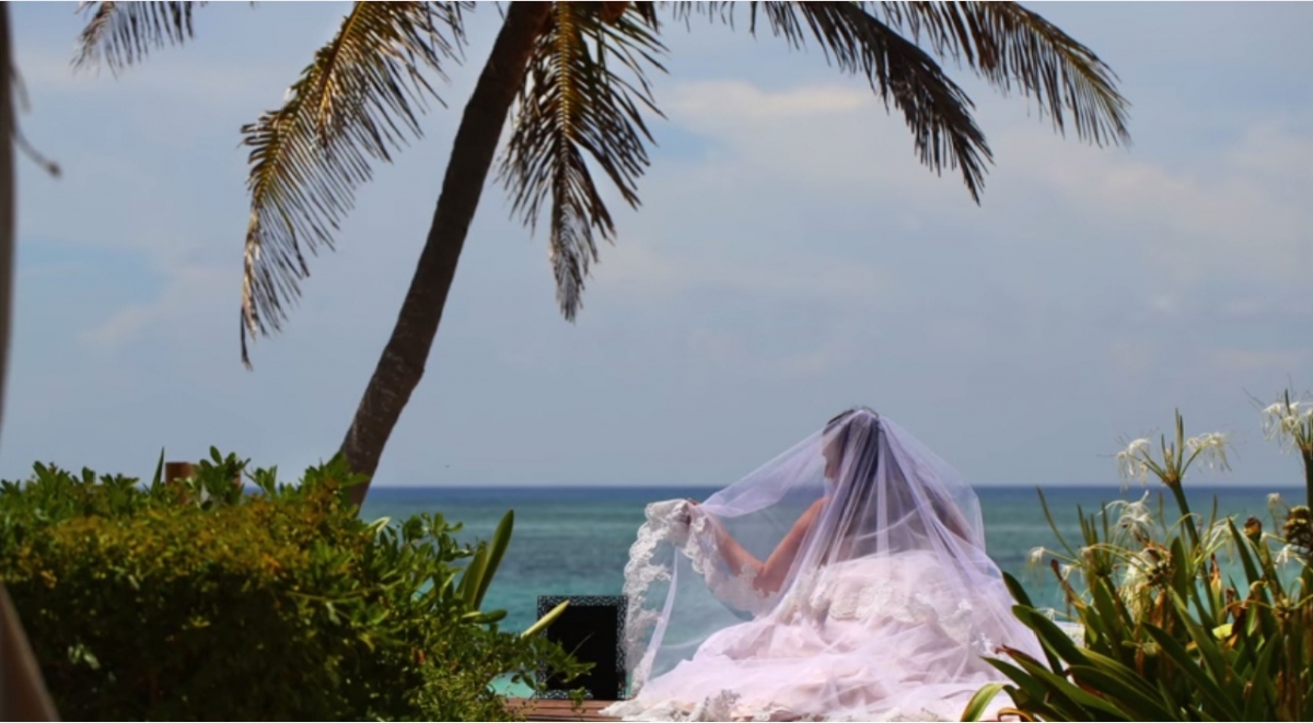 Janine decided to do a photo shoot to deal with her grief Wedding Day That Never Happened