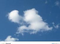 A peculiar-shaped cloud has everyone wondering if the heavens have decided that Scotland should part its way from the rest of the UK.