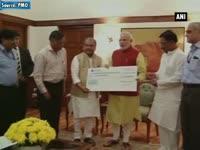 narendra-singh-tomar-donates-rs-15-crore-to-pm-national-relief-fund
