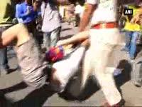 tibetans-stage-protest-against-chinese-president-xi-jinping-outside-hotel-taj-palace-in-delhi