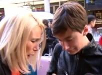 iPhone 6: First Person to Buy the New Apple Product in Perth Drops The Phone