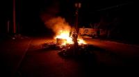 expats-defend-paradise-in-hurricane-hit-mexico