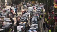 london-cabbies-block-streets-to-denounce-local-regulator