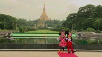 mickey-and-minnie-visit-myanmars-pagoda