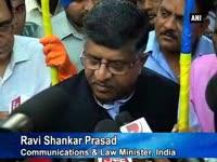 ravi-shankar-prasad-sweeps-his-office-premises-taking-part-in-clean-india-mission