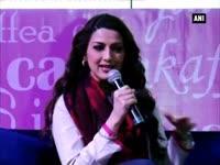 ajeeb-daastaan-hai-ye-with-sonali-bendre