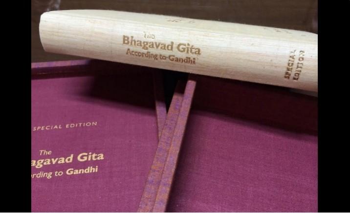 PM Narendra Modi gifted a copy of the Bhagavad Gita as interpreted by Mahatma Gandhi to US President Barack Obama Modi Obama