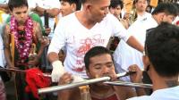 extreme-piercing-for-purity-in-thai-vegetarian-festival