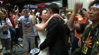 hk-newlyweds-get-snaps-with-democracy-protesters