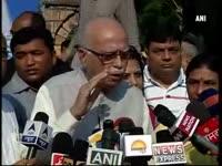 cleanliness-is-the-responsibility-of-every-citizen-not-just-government-advani