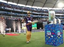 Gautam Gambhir KKR CLT20 trophy