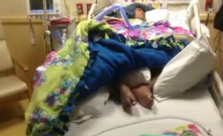 Brain-Dead Teenager Responded on Command, Family Captures The Moment