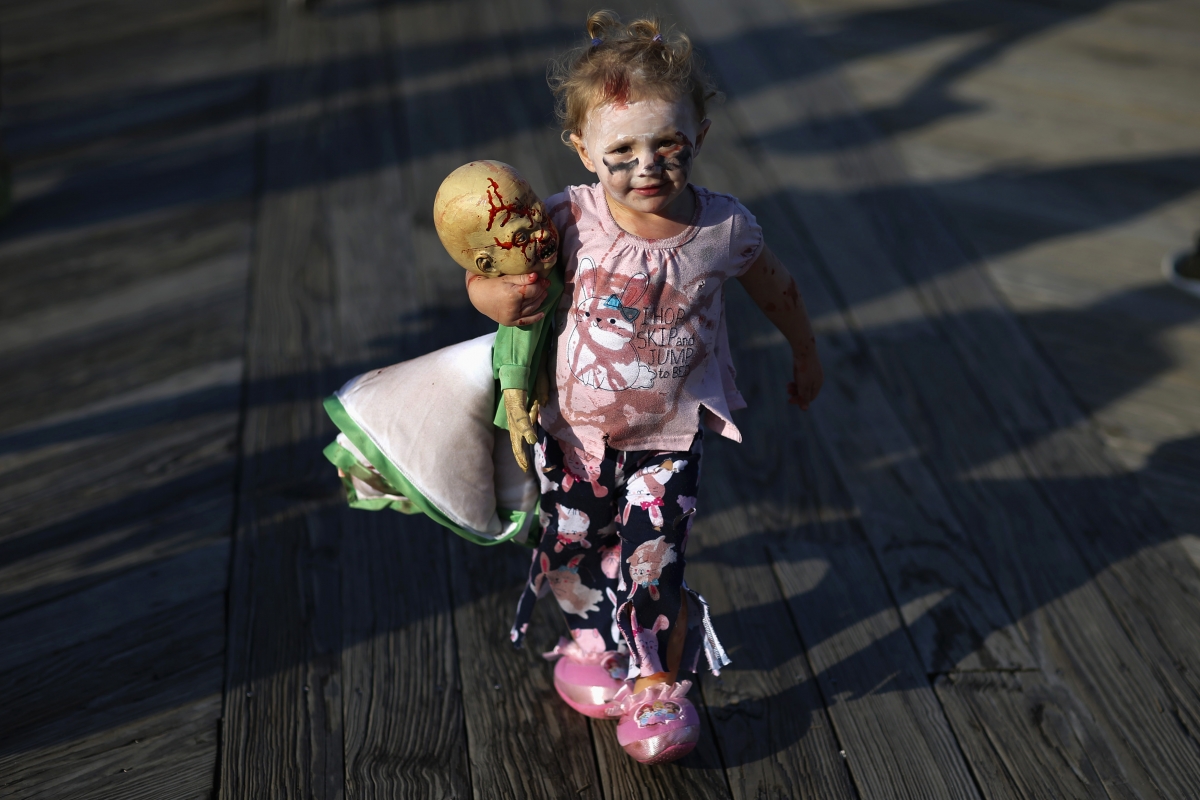 U.S. Zombie Walk 2014