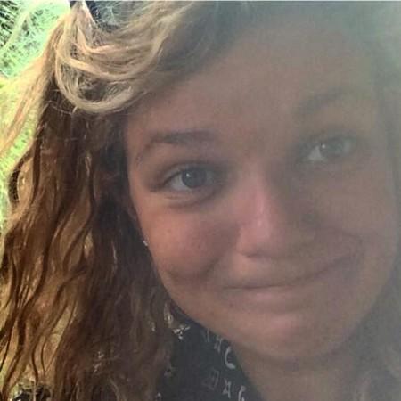 Backpacker had Three-inch Leech Alive up her Nose for A Month Backpacker had Three-inch Leech Alive up her Nose for A Month