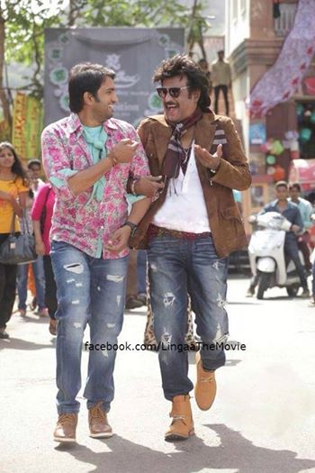 Santhanam wIth Rajinikanth in Lingaa