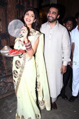 Karva Chauth 2014: Shilpa Shetty Kundra Celebrate with Husband Raj Kundra Shilpa Shetty, Raj Kundra