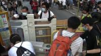 hk-democracy-protesters-rebuild-barricades-after-clashes