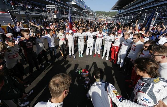 Formula One drivers pray for Jules Bianchi before the first Russian Grand Prix in Sochi Jules Bianchi F1 drivers tribute Russian GP