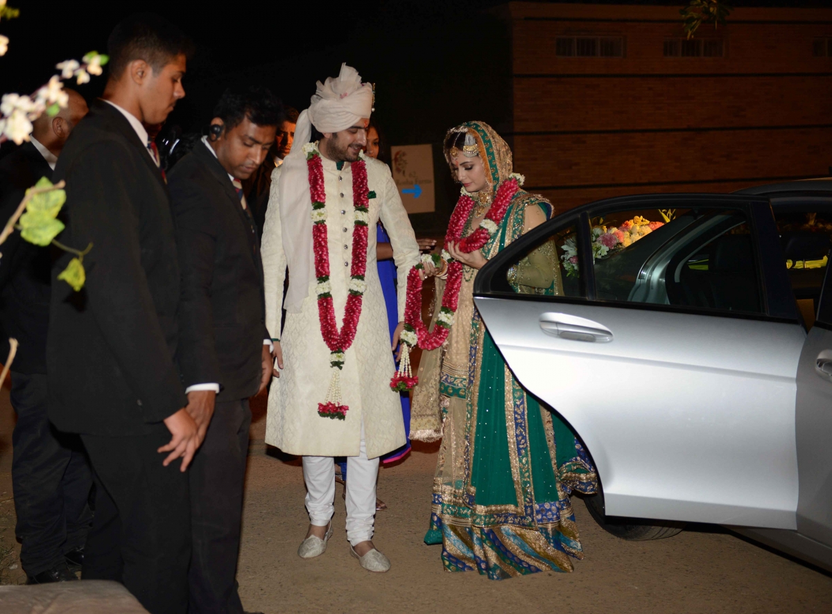 Dia Mirza Weds Long-Time Beau Sahil Sangha, Looks Splendid in Ritu Kumar Lehenga