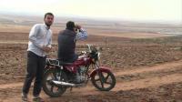 kurds-watch-kobane-battle-on-turkish-hilltop