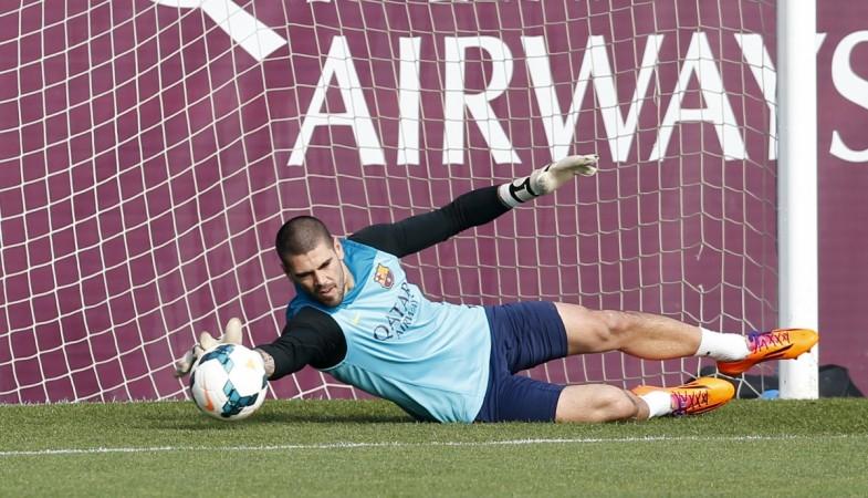Valdes reportedly impressed Louis van Gaal during his 10 week training spell at Old Trafford Victor Valdes