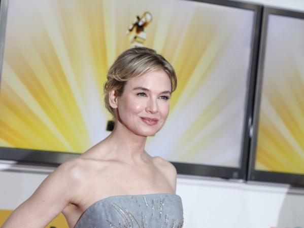 U.S. actress Renee Zellweger arrives on the red carpet for the 46th 'Goldene Kamera' (Golden Camera) awards ceremony at the Ullstein Auditorium in Berlin, February 5, 2011. Renee Zellweger