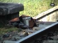 maoists-in-red-corridor-of-bokaro-blow-up-railway-track-disrupting-train-network