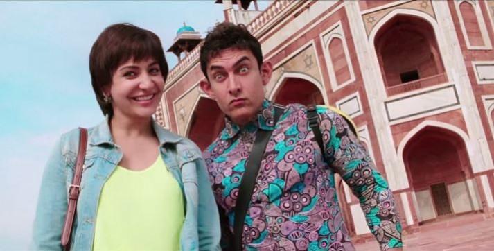 Anushka Sharma, Aamir Khan in PK Anushka Sharma, Aamir Khan in PK