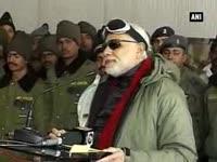 pm-modi-celebrates-diwali-with-soldiers-in-siachen