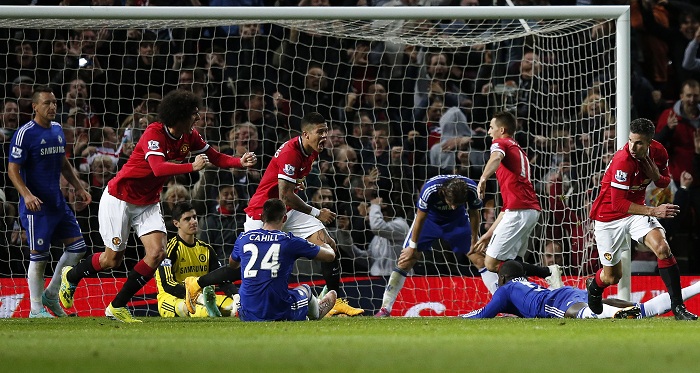 EPL Results: Dramatic Van Persie Strike Gives Manchester United ...