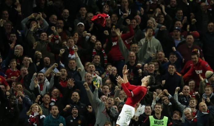 Louis Van Gaal was not too thrilled with his celebration from Robin Van Persie Robin Van Persie Manchester United