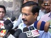 aap-chief-meets-chief-electoral-officer-on-bjp-buying-fake