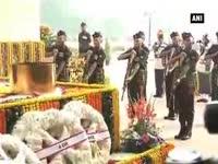 indian-army-pays-tribute-to-fallen-bravehearts-on-infantry-day