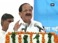 venkaiah-naidu-inaugurates-water-atm-in-new-delhi